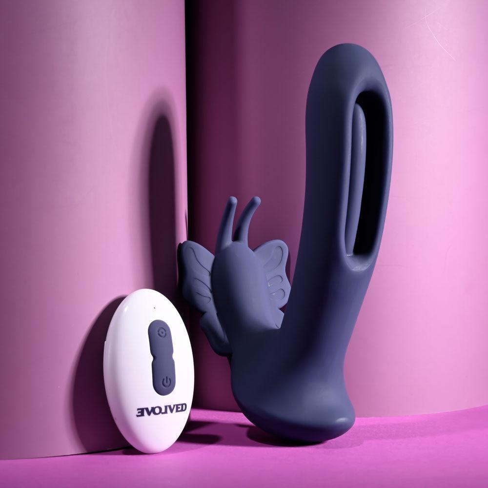 Evolved LORD OF THE WINGS - Purple 15.2 cm USB Rechargeable Flapping Vibrator with Butterfly Stimulator - EN-RS-4967-2