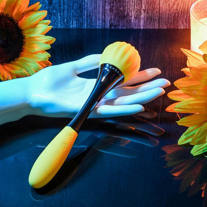 Gender X SUNFLOWER - Yellow 20 cm USB Rechargeable Massage Wand - GX-RS-8850-2