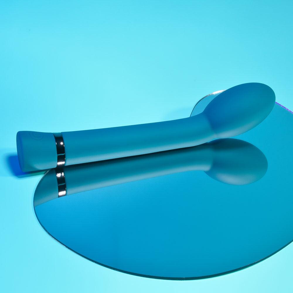 Playboy Pleasure ON THE SPOT - Blue 21.6 cm USB Rechargeable G-Spot Vibrator - PB-RS-2376-2