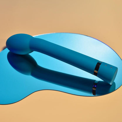 Playboy Pleasure ON THE SPOT - Blue 21.6 cm USB Rechargeable G-Spot Vibrator - PB-RS-2376-2