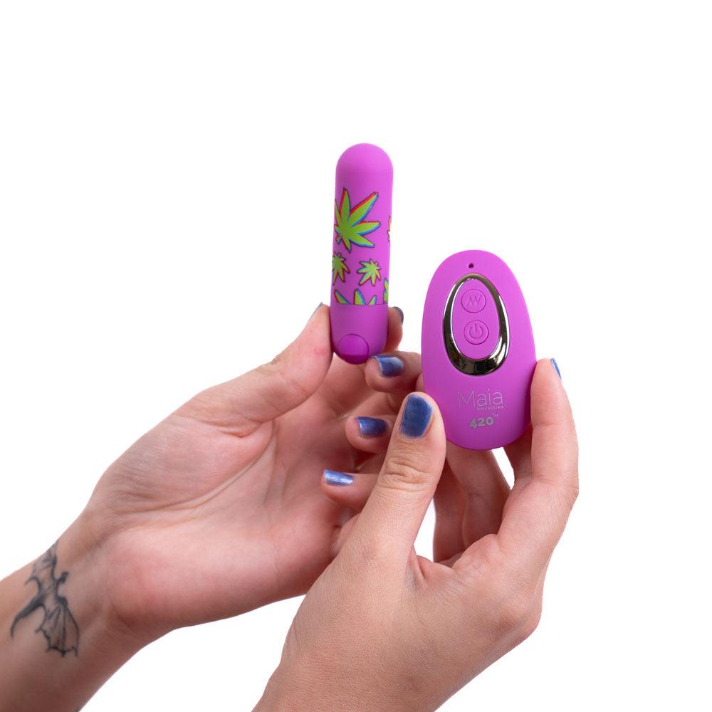 Maia JESSI 420 Remote - Purple 7.6 cm USB Rechargeable Bullet with Wireless Remote - RM330-LF2